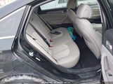 HYUNDAI SONATA HYBRID SE KMHE24L15HA048557 photo