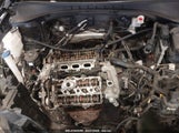 KIA SORENTO 3.3L LX 5XYPG4A58KG489689 photo