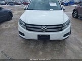 VOLKSWAGEN TIGUAN LIMITED 2.0T WVGBV7AX2JK000369 fotografie