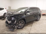 TOYOTA HIGHLANDER XLE 5TDJZRFH5KS996424 снимка