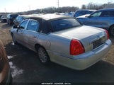 LINCOLN TOWN CAR ULTIMATE 1LNHM83W54Y640374 снимка