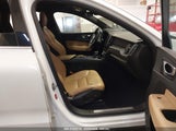 Volvo Xc60 T6 Momentum YV4A22RK6J1026996 photo