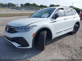 VOLKSWAGEN TIGUAN 2.0T SE R-LINE BLACK 3VVCB7AX5NM007401 fotografie