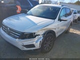VOLKSWAGEN TIGUAN 2.0T S 3VV0B7AX1LM155996 photo