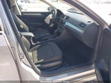 VOLKSWAGEN PASSAT 2.5L S 1VWAH7A37CC086521 снимка