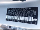 TOYOTA COROLLA LE 5YFB4MDE1RP203573 снимка