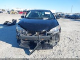 TOYOTA COROLLA LE 2T1BURHE3HC795127 снимка