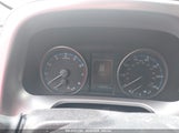 TOYOTA RAV4 XLE JTMRFREV7HJ137571 снимка