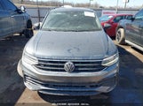 VOLKSWAGEN TIGUAN 2.0T SE R-LINE BLACK 3VV8B7AX4NM117877 photo
