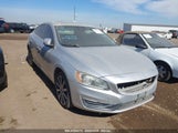 Volvo S60 T5/T5 Platinum/T5 Premier/T5 Premier Plus YV1612FS2E1284271 photo