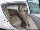 NISSAN SENTRA 2.0 3N1AB61E58L686257 снимка