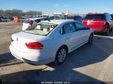 VOLKSWAGEN PASSAT 2.5L SEL PREMIUM 1VWCP7A35CC090109 снимка