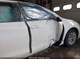 TOYOTA CAMRY LE 4T1BF1FK4GU185271 снимка