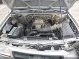 HONDA PASSPORT EX/LX 4S6CK58W714414399 photo