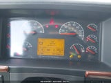 VOLVO VN VNL 4V4NC9EJ09N275326 снимка