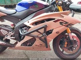 YAMAHA YZFR6 JYARJ16E18A006825 снимка