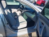 TOYOTA CAMRY LE 4T4BE46K18R047702 снимка