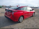 TOYOTA PRIUS THREE JTDKARFU8H3534801 снимка
