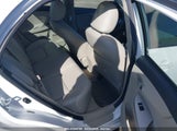 TOYOTA COROLLA LE JTDBU4EE1B9136533 fotografie