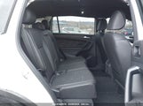 VOLKSWAGEN TIGUAN 2.0T SE R-LINE BLACK 3VV8B7AX3PM073289 снимка