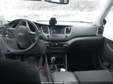HYUNDAI TUCSON ECO KM8J3CA22HU313239 снимка