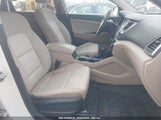 HYUNDAI TUCSON SE KM8J3CA49GU149522 снимка