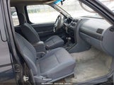 NISSAN FRONTIER XE-V6 1N6ED29Y52C369207 снимка