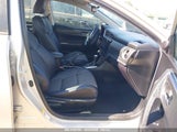 TOYOTA COROLLA SE 5YFBURHEXKP866279 снимка