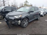 TOYOTA RAV4 LE JTMBFREV0JJ223957 снимка