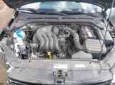VOLKSWAGEN JETTA 2.0L S 3VW2K7AJXDM240224 снимка