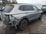 VOLKSWAGEN TIGUAN 2.0T SE/2.0T SE R-LINE BLACK/2.0T SEL 3VV2B7AXXMM101512 снимка
