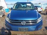 VOLKSWAGEN TIGUAN 2.0T/2.0T S WVGBV7AX4HK029852 photo