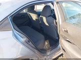 TOYOTA COROLLA LE 5YFEPMAE2NP329587 снимка