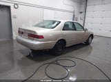 TOYOTA CAMRY LE JT2BG28K5X0300125 fotografie