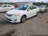 TOYOTA CAMRY XLE 4T4BF1FK5CR242657 снимка