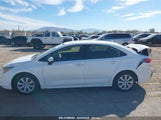 Toyota Corolla Le JTDEPMAE1MJ189311 снимка