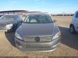 VOLKSWAGEN PASSAT 1.8T LIMITED EDITION 1VWAT7A38FC117925 photo