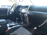 TOYOTA 4RUNNER SR5 JTEBU5JR0J5546398 снимка