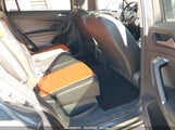 VOLKSWAGEN TIGUAN 2.0T SEL PREMIUM 3VV4B7AX4JM013026 photo