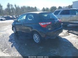 TOYOTA YARIS LE VNKJTUD39JA095958 fotografie