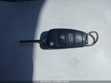 AUDI A4 2.0T/2.0T SPECIAL EDITION WAUDF78E58A157146 снимка