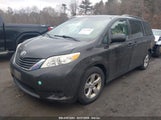 TOYOTA SIENNA LE V6 8 PASSENGER 5TDKK3DCXDS365748 снимка