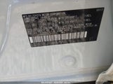 TOYOTA RAV4 XLE JTMRFREV7HJ716723 снимка