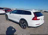 VOLVO V60 CROSS COUNTRY T5 YV4102WK4M1076911 fotografie