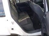 JEEP COMPASS LATITUDE 1C4NJDEB5CD584509 снимка