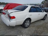 TOYOTA CAMRY LE 4T1BG22K8YU964165 снимка
