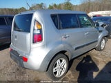 KIA SOUL + KNDJT2A23B7325033 fotografie