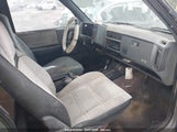 GMC S15 JIMMY 1GKCT18Z9J8540662 снимка