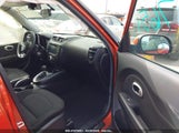 KIA SOUL + KNDJP3A55J7587834 снимка