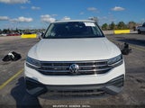 VOLKSWAGEN TIGUAN 2.0T WOLFSBURG EDITION 3VV6B7AX8RM214044 снимка